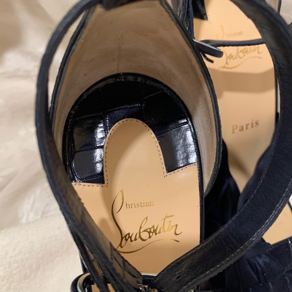 Christian Louboutin navy blue - Picture 5 of 16